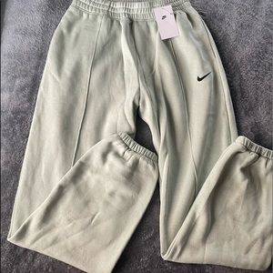 Seafoam Nike Sweatpants Size S
